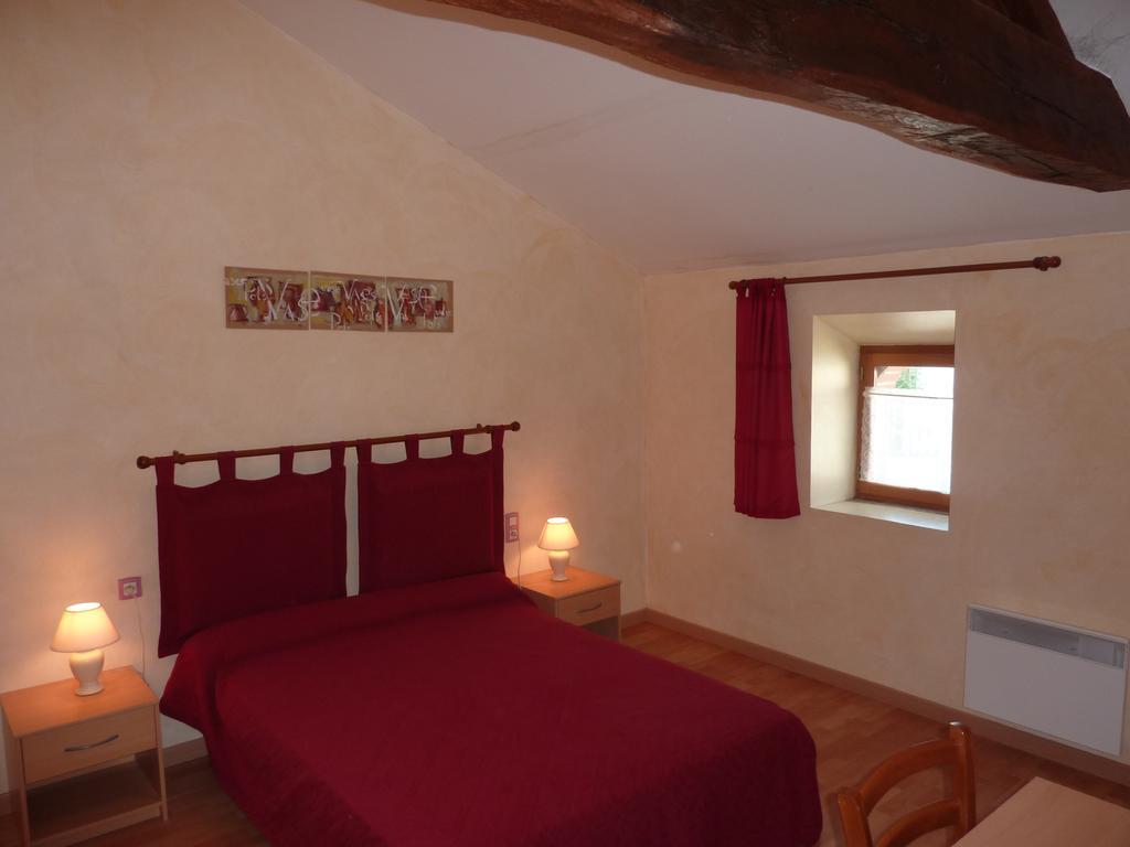 Gite De L'Ivronniere La Ronde  Exterior foto